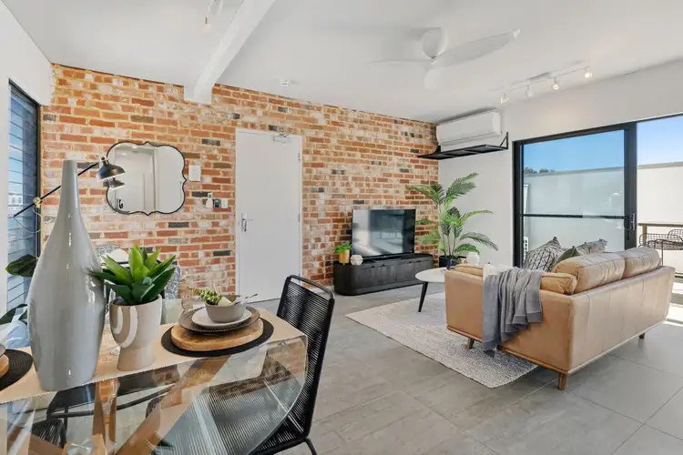 588 Newcastle Street