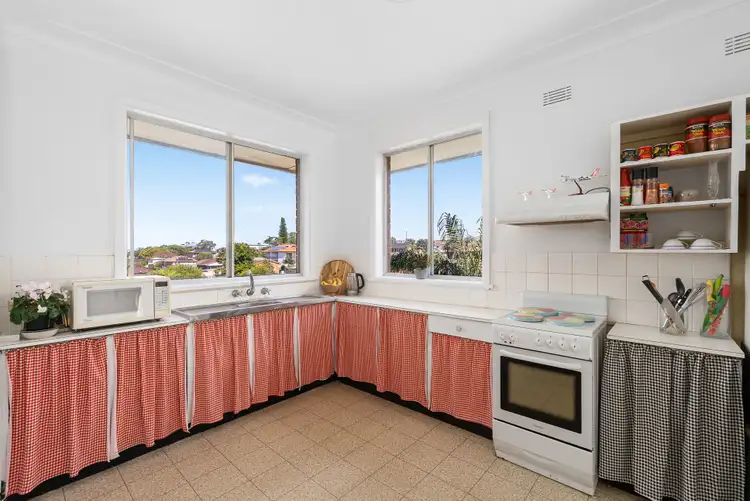 Fourth view of Homely villa listing, 5/18 Connemarra Street, Bexley NSW 2207