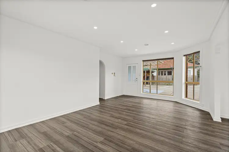 Second view of Homely unit listing, 2/21 Elizabeth Street, St Albans VIC 3021