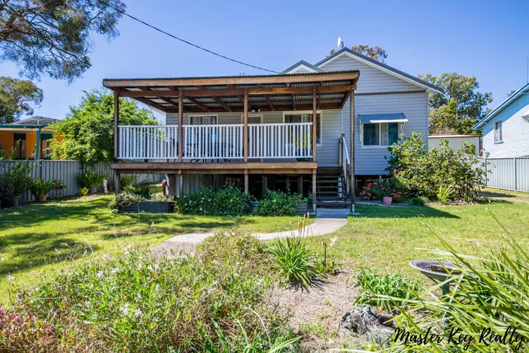 72 Rodney Street, Proston QLD 4613