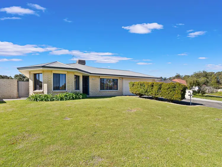 3 Kedron Place, Greenfields WA 6210