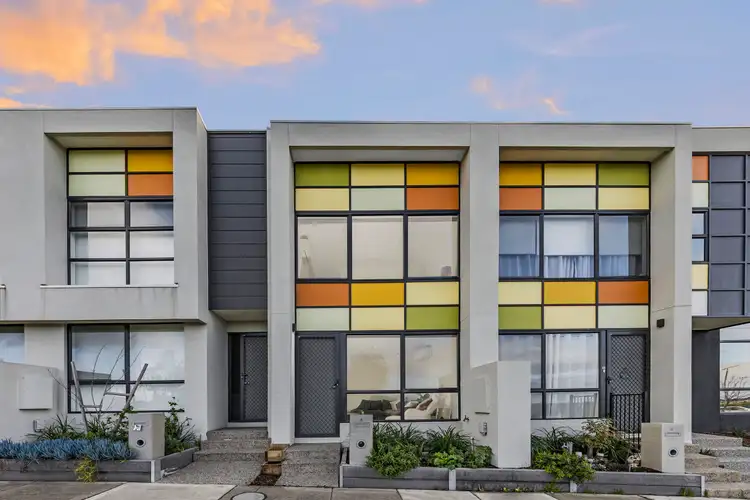 6 Tarlo Walk, Wollert VIC 3750