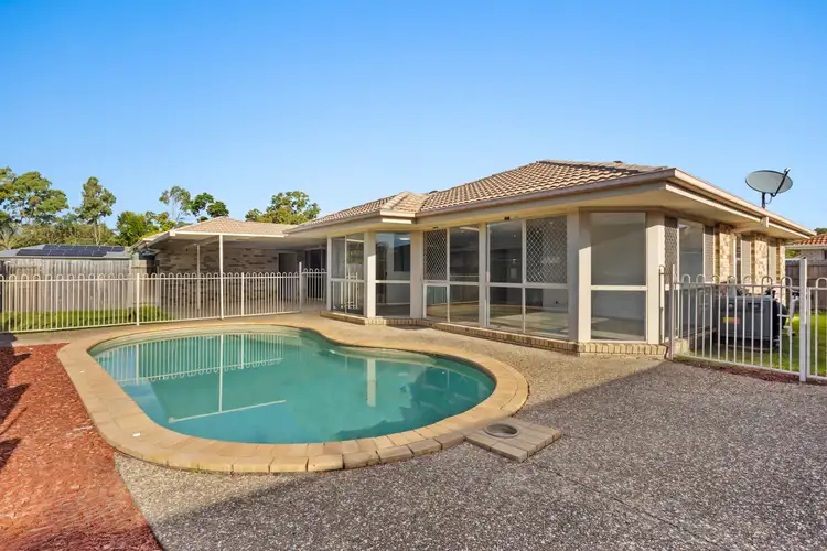 6 Blueash Crescent, Oxenford QLD 4210