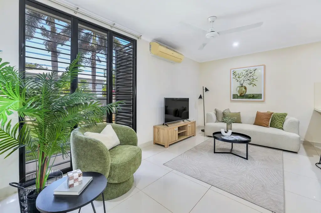 Main view of Homely townhouse listing, 2/3 Musgrave Crescent, Coconut Grove NT 810
