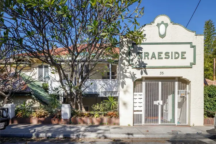 202 Kingsford Smith Drive, Hamilton QLD 4007