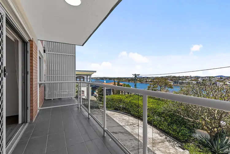 2/17 Quarry Street, Hamilton QLD 4007