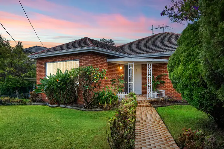 1 Waterside Crescent, Earlwood NSW 2206