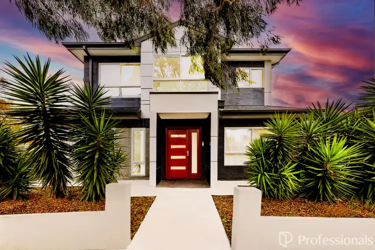 1/28 Churchill Avenue, Maidstone VIC 3012