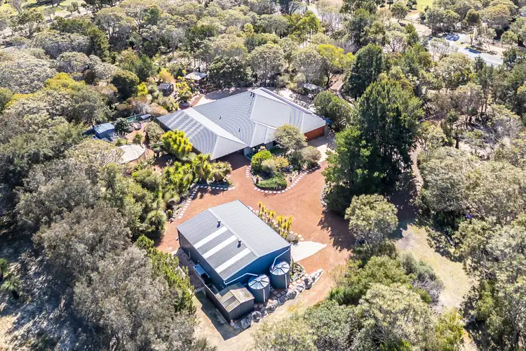 129 Bushwood Follow, Two Rocks WA 6037