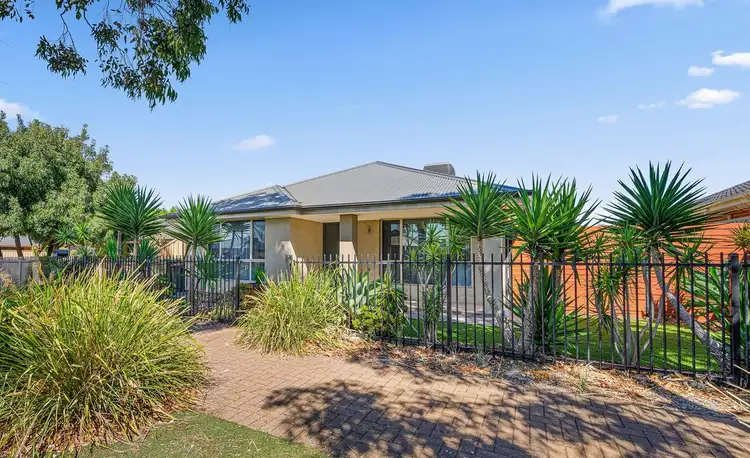 695 Grand Boulevard, Seaford Meadows SA 5169