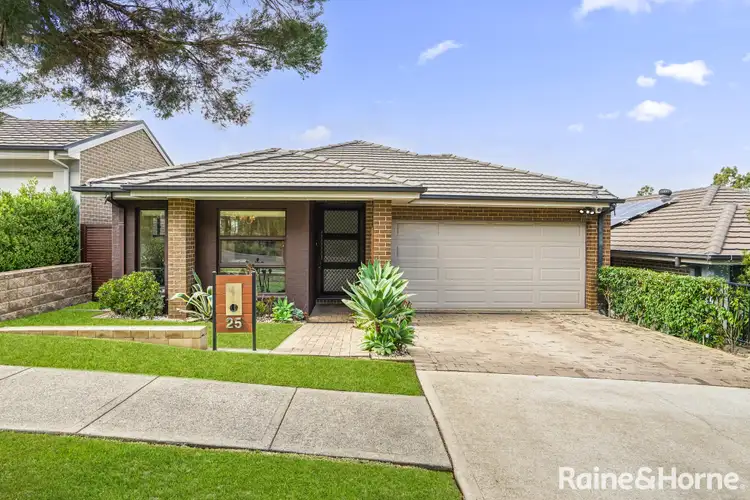25 Rossetti Circuit, Ropes Crossing NSW 2760