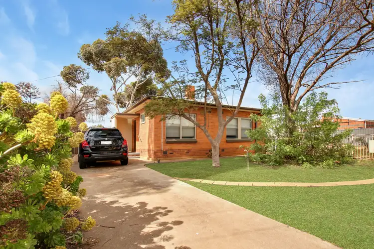 10 Kingsbury Street, Davoren Park SA 5113