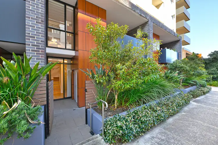 6/4 Mackinder Street, Campsie NSW 2194