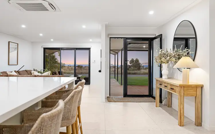 7 Patterson Crescent, Dampier WA 6713