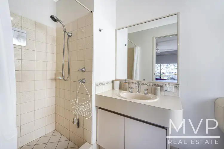 Fifth view of Homely villa listing, 2/6 Bridges Road, Melville WA 6156