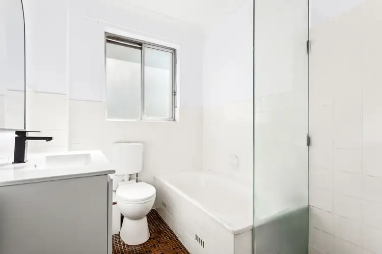 Sixth view of Homely unit listing, 9/919 Botany Road, Mascot NSW 2020