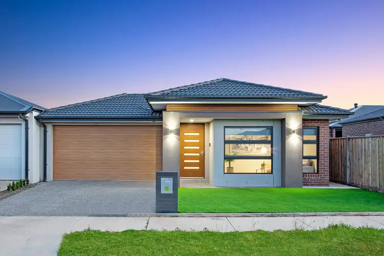 13 Gamut Cres, Bonnie Brook VIC 3335