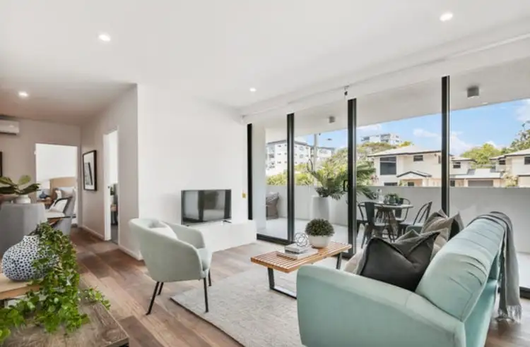 Main view of Homely unit listing, 401/10 Curwen Terrace, Chermside QLD 4032