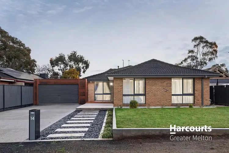 14 Mark Place, Melton West VIC 3337
