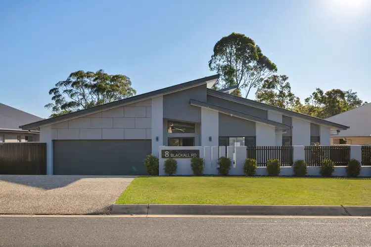 8 Blackall Road