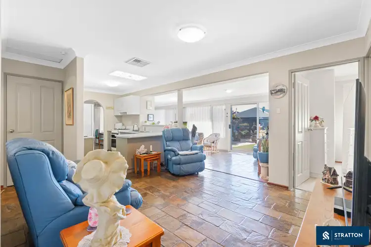 Fifth view of Homely house listing, 10 Wirilda Way, Parkwood WA 6147