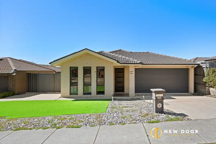 140 Macfarlane Burnet Avenue, Macgregor ACT 2615