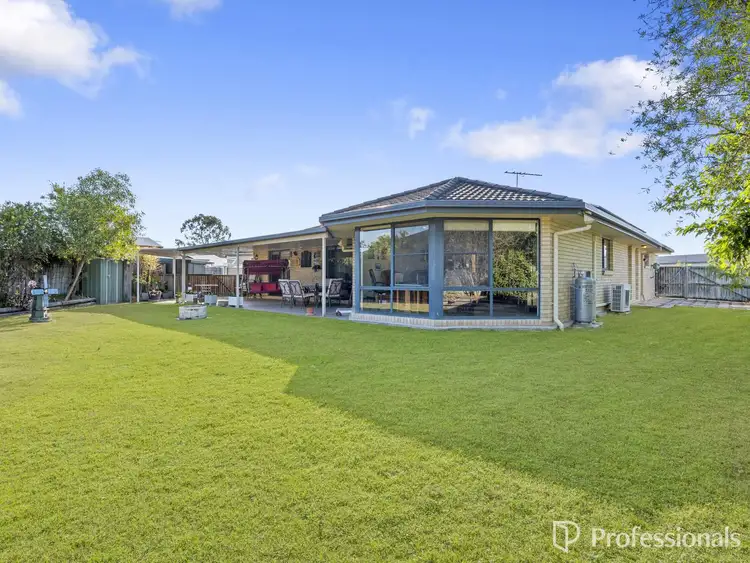 25 Hilltop Crescent, Flagstone QLD 4280