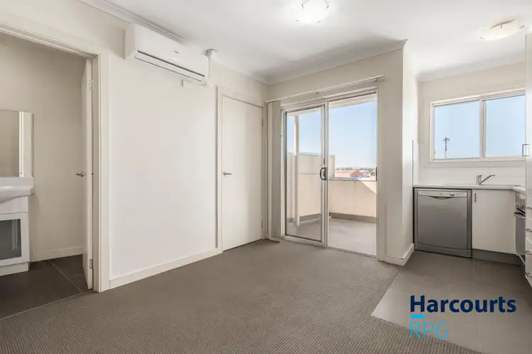 23/41 Railway Avenue, Oakleigh VIC 3166