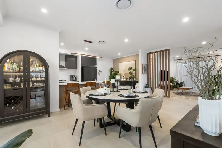 35 Sundown Circuit, Upper Kedron QLD 4055