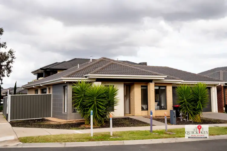 Second view of Homely house listing, 40 Oaky Crescent, Cobblebank VIC 3338