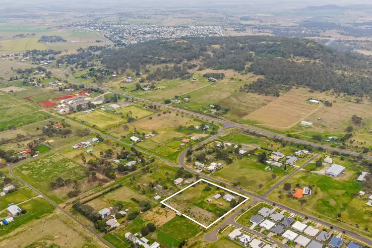 142-150 Cambooya Street, Drayton QLD 4350