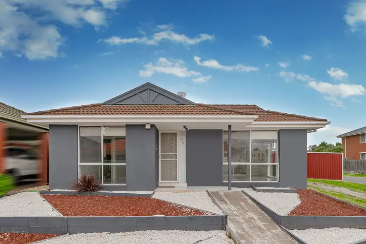 95 Rossiter Avenue, Roxburgh Park VIC 3064