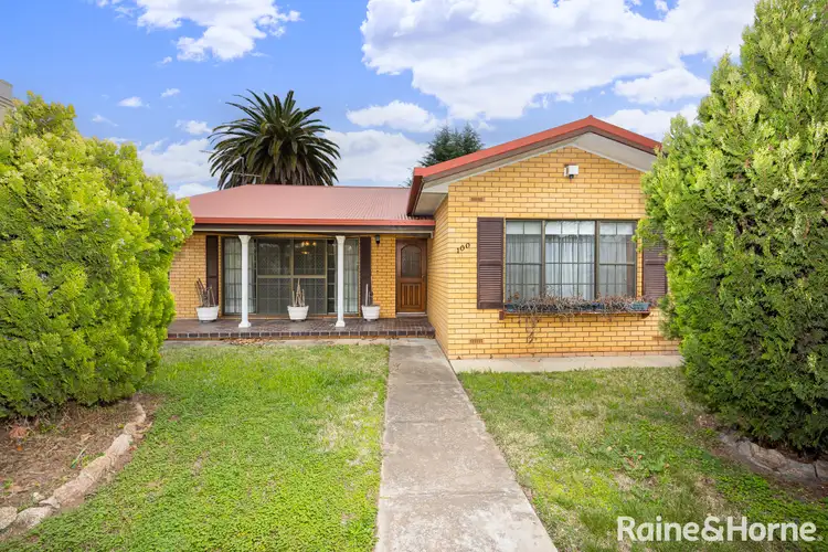 100 Best Street, Wagga Wagga NSW 2650