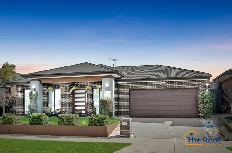 9 Pinnibar Way, Weir Views VIC 3338