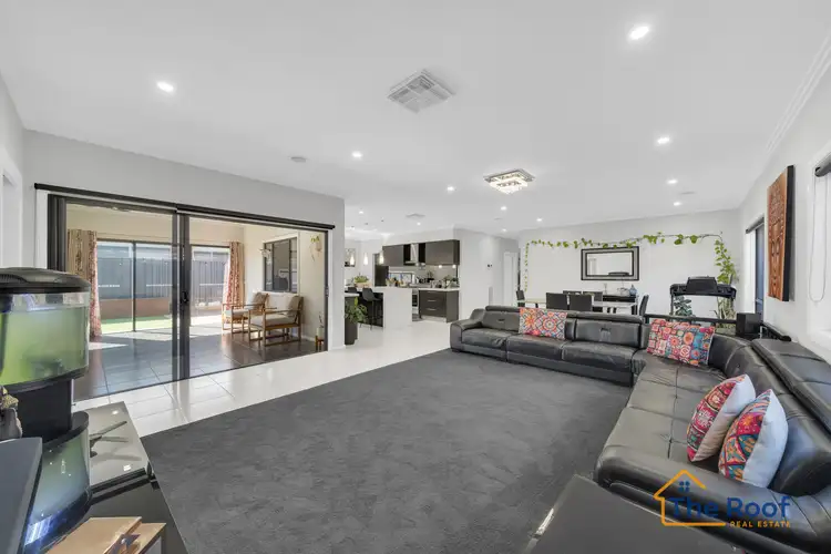 Fifth view of Homely house listing, 9 Pinnibar Way, Weir Views VIC 3338