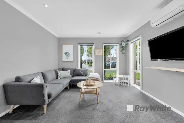 Sixth view of Homely unit listing, 6A Brunnings Road, Carrum Downs VIC 3201