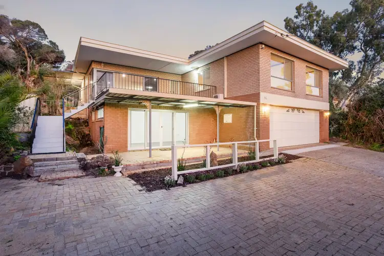 80 Swan View Road, Swan View WA 6056