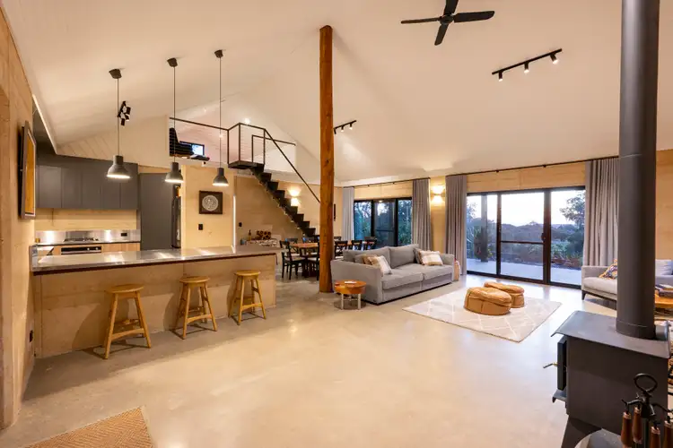 130 Sonning Loop, Yallingup WA 6282