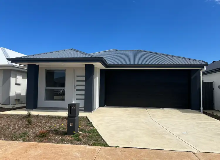 27 Knight Court