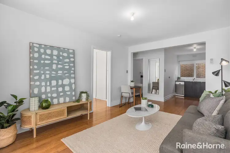 1/81 Melbourne Road, Williamstown VIC 3016