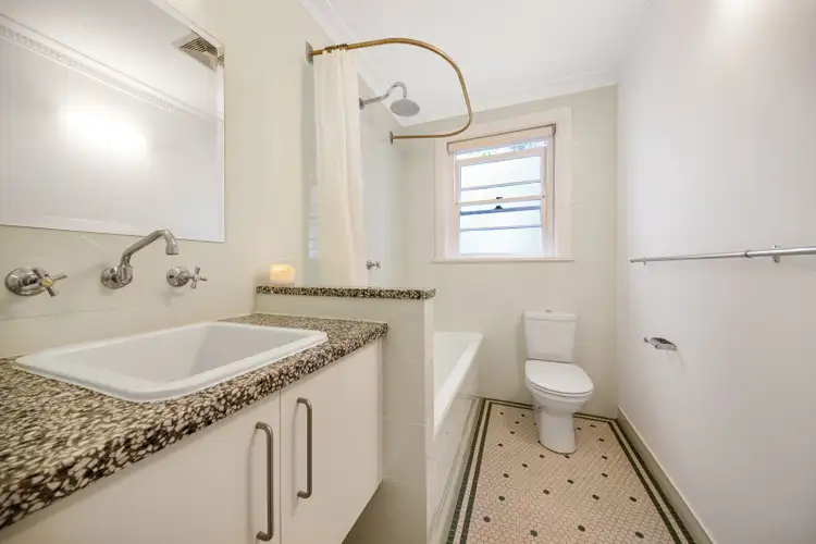 Fifth view of Homely apartment listing, 3/17 Ocean Street North, Bondi NSW 2026