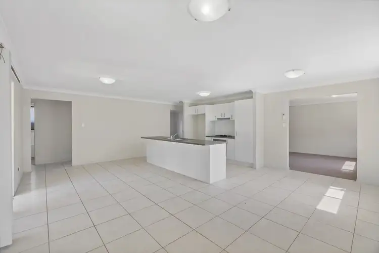 Sixth view of Homely house listing, 31 Mileham Circuit, Rutherford NSW 2320