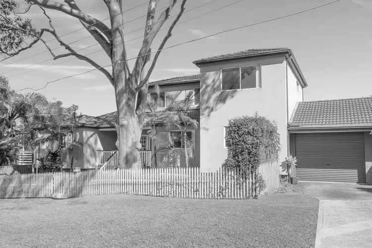 31A Oakwood Street, Sutherland NSW 2232
