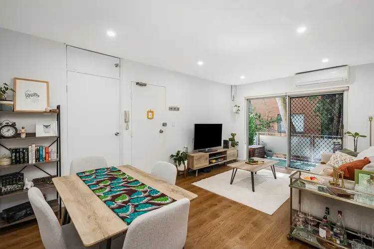14 Belmore Street