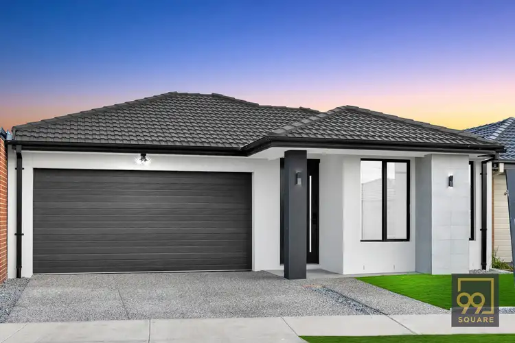 8 LYDNEY ST, Wyndham Vale VIC 3024
