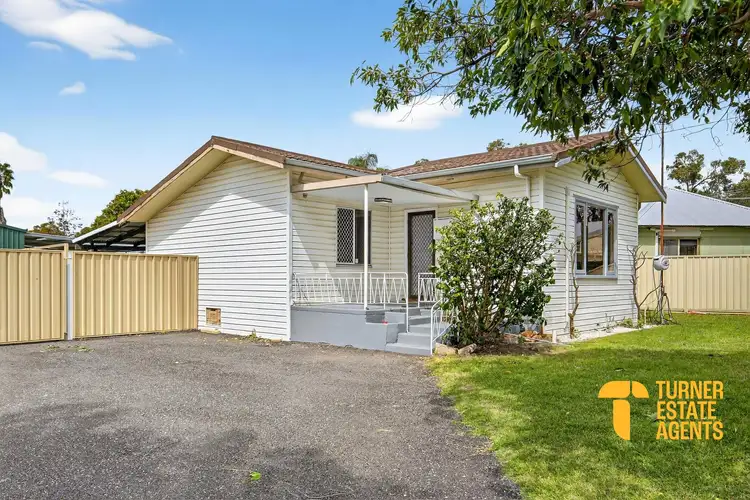 6 Ferrier Street, Swan View WA 6056