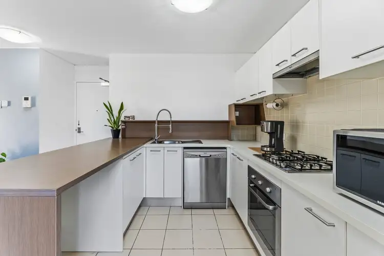 3210/111 Lindfield Road, Helensvale QLD 4212