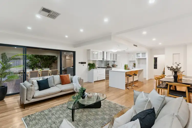 4 Queen Street, Maylands WA 6051