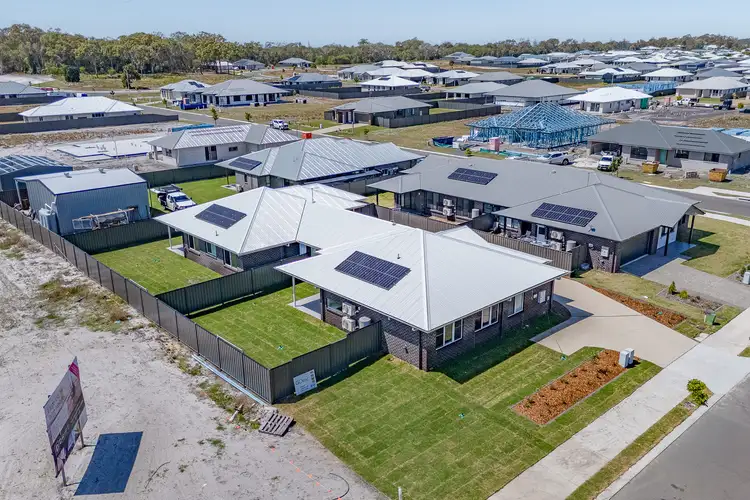 1/97 Frizzells Road, Woodgate QLD 4660