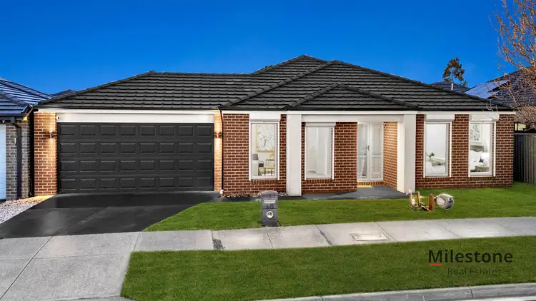 40 Stark Circuit, Cranbourne East VIC 3977